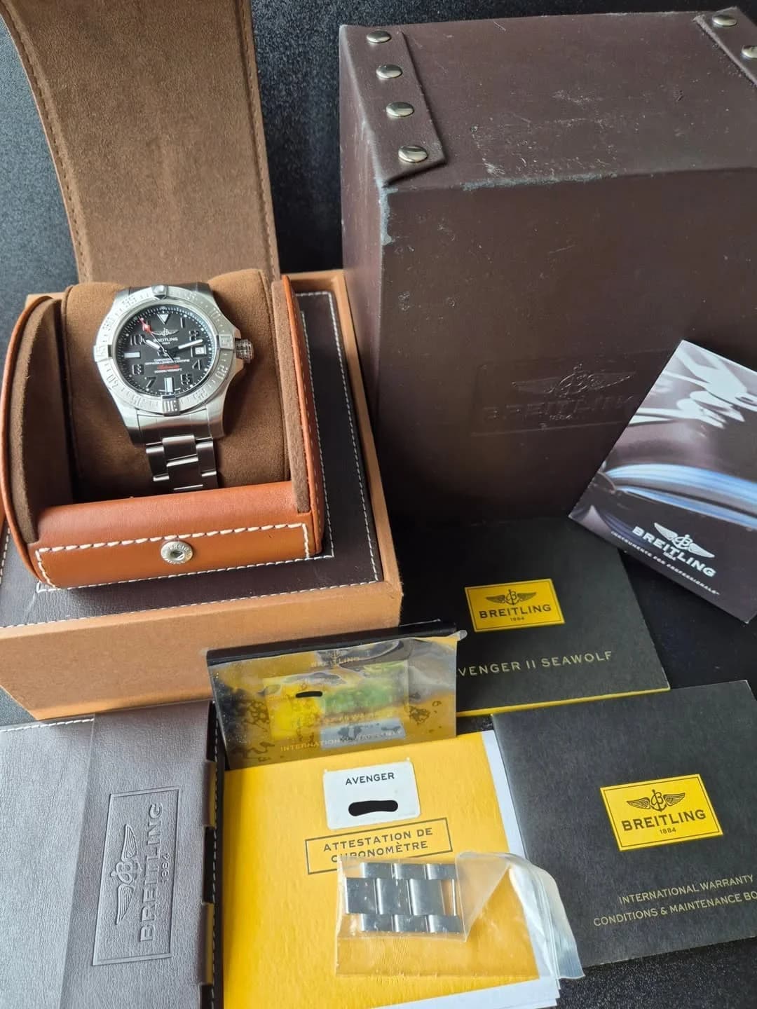 Thumb Avenger II Seawolf Stainless Steel / Tungsten Gray / Bracelet