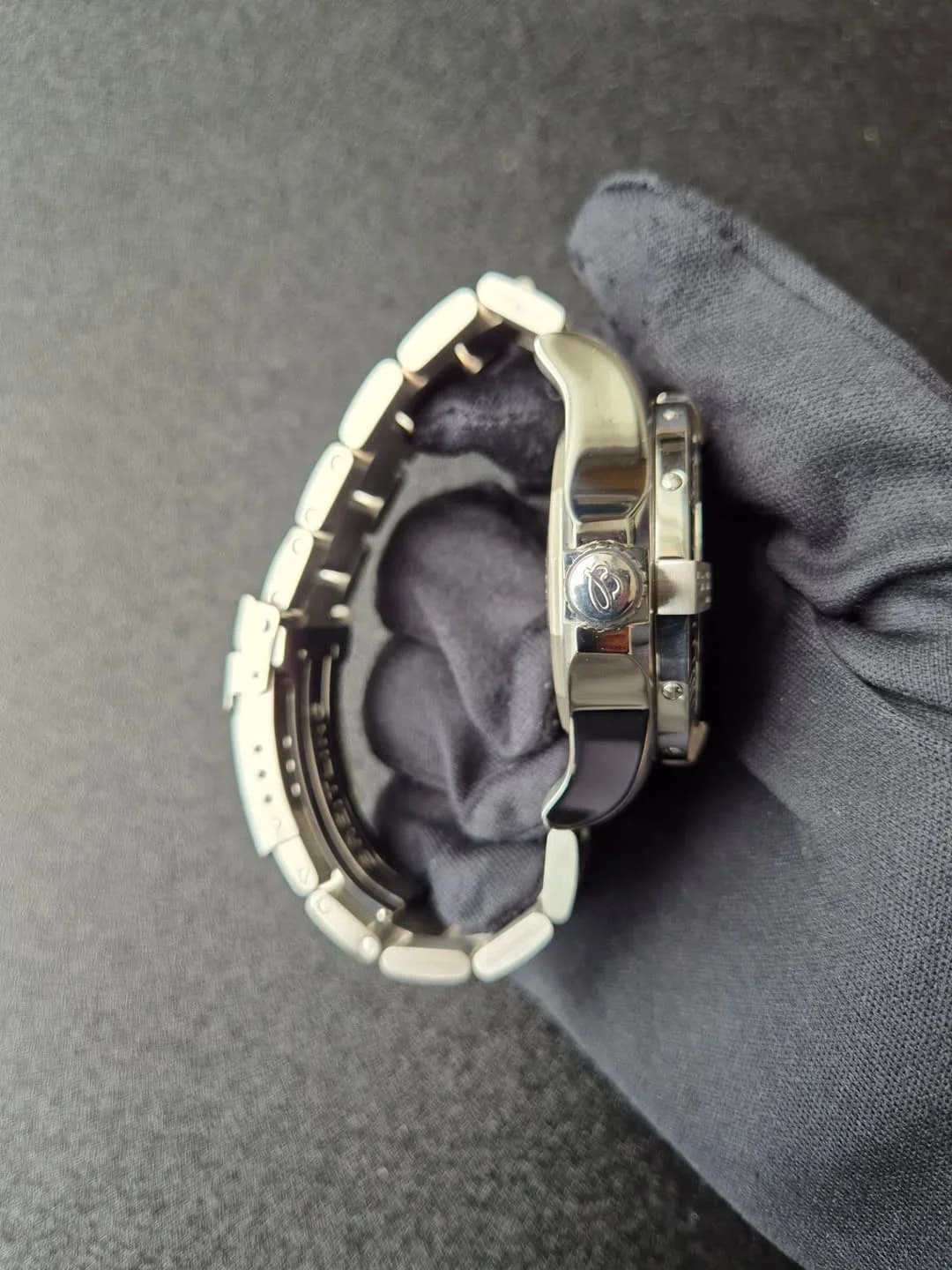 Thumb Avenger II Seawolf Stainless Steel / Tungsten Gray / Bracelet
