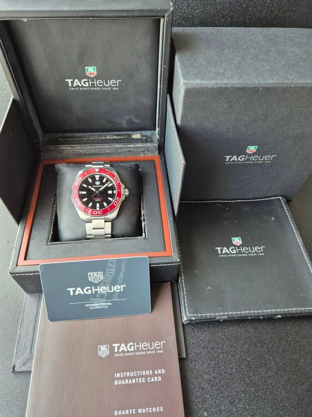 Thumb Aquaracer 300M Quartz 43 Stainless Steel / Black / Red / Bracelet