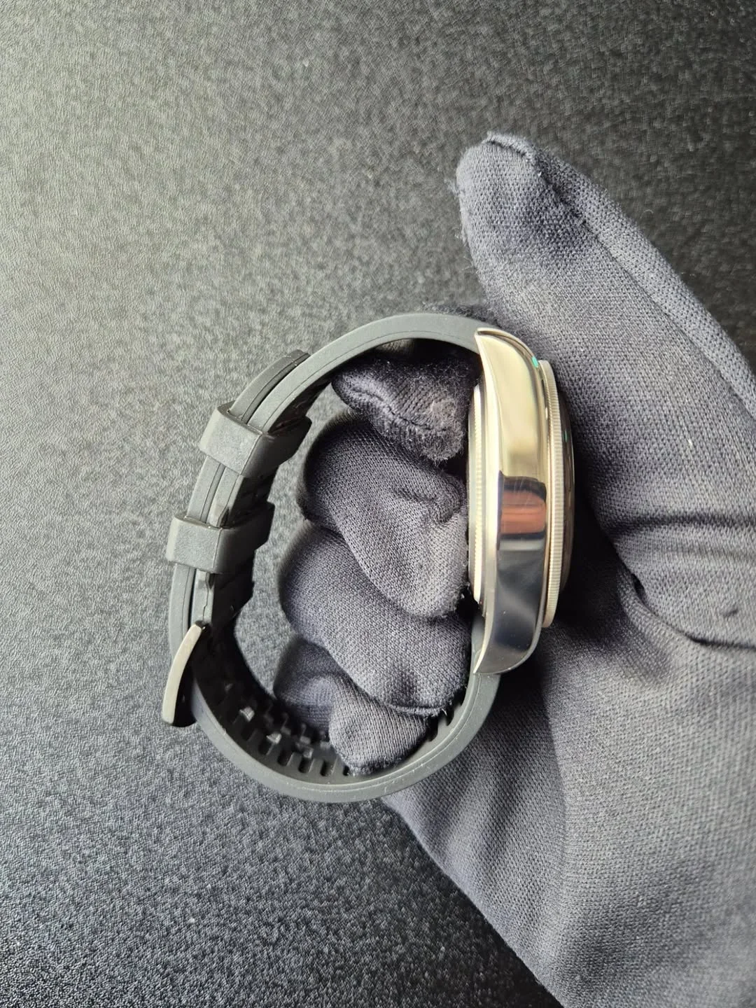 Thumb Black Bay GMT Stainless Steel / Black / Pepsi / Fabric