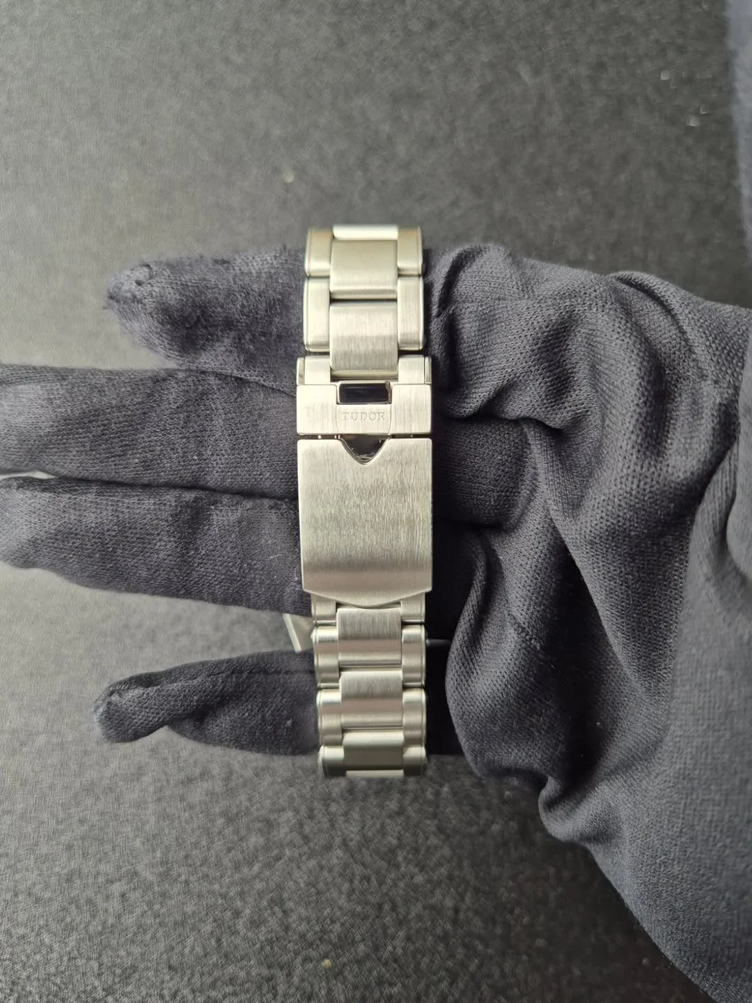 Thumb Black Bay Fifty-Eight Stainless Steel / Navy Blue / Bracelet