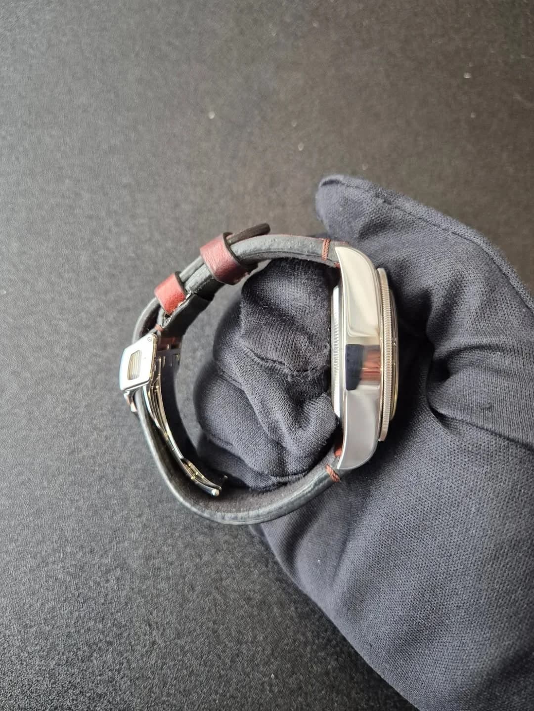 Thumb Heritage Black Bay Red Manufacture / Strap