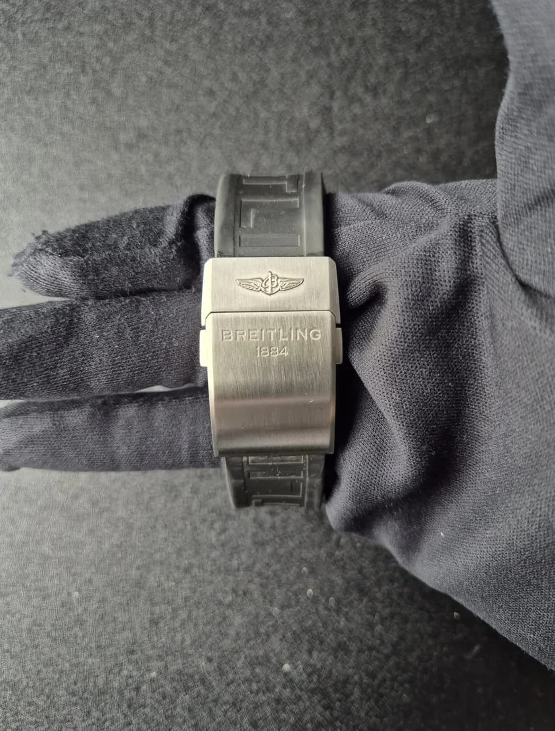 Thumb Avenger II Seawolf Stainless Steel / Volcano Black / Rubber / Pin