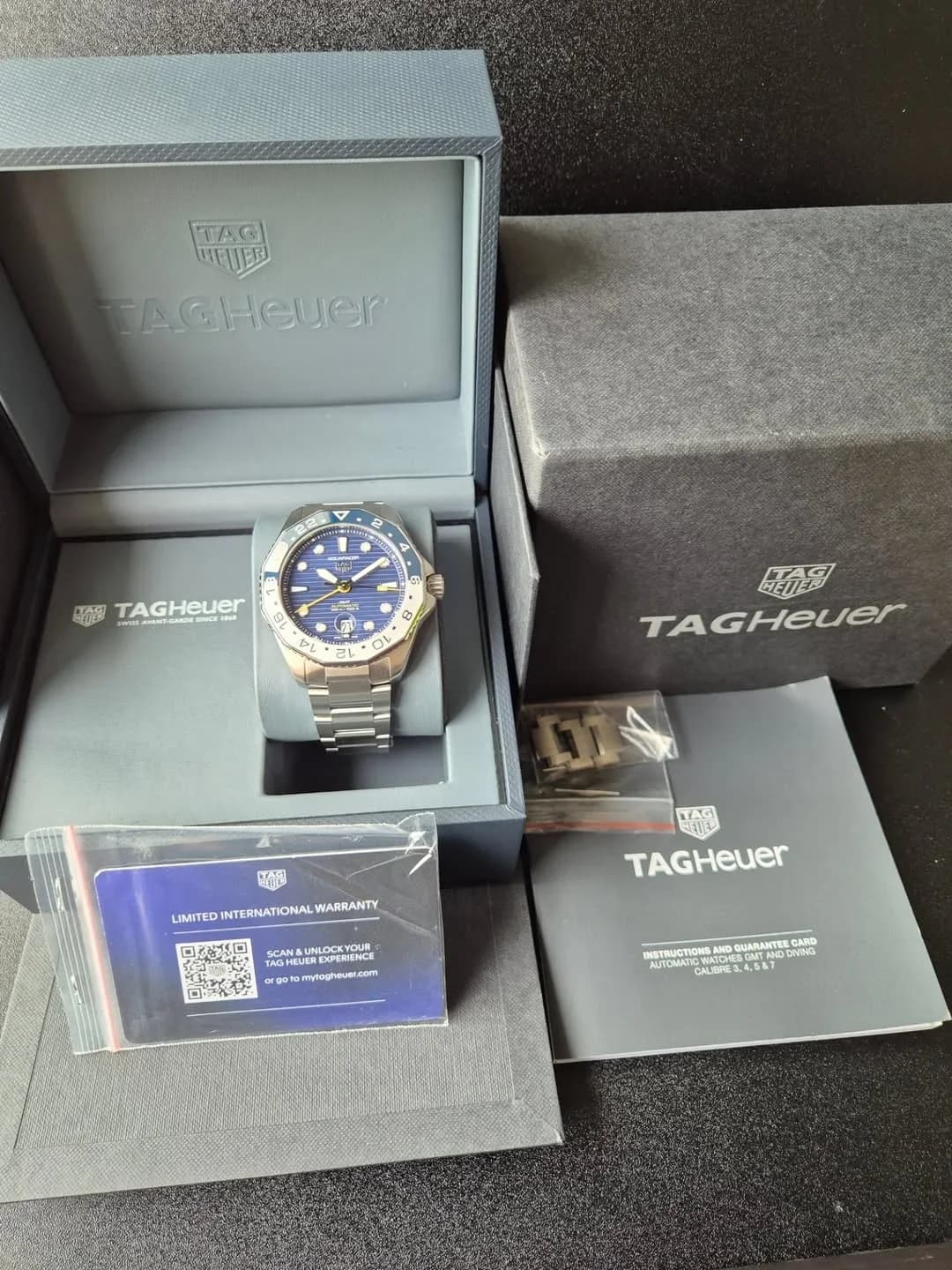 Thumb Aquaracer Professional 300 GMT Stainless Steel / Blue / Bracelet