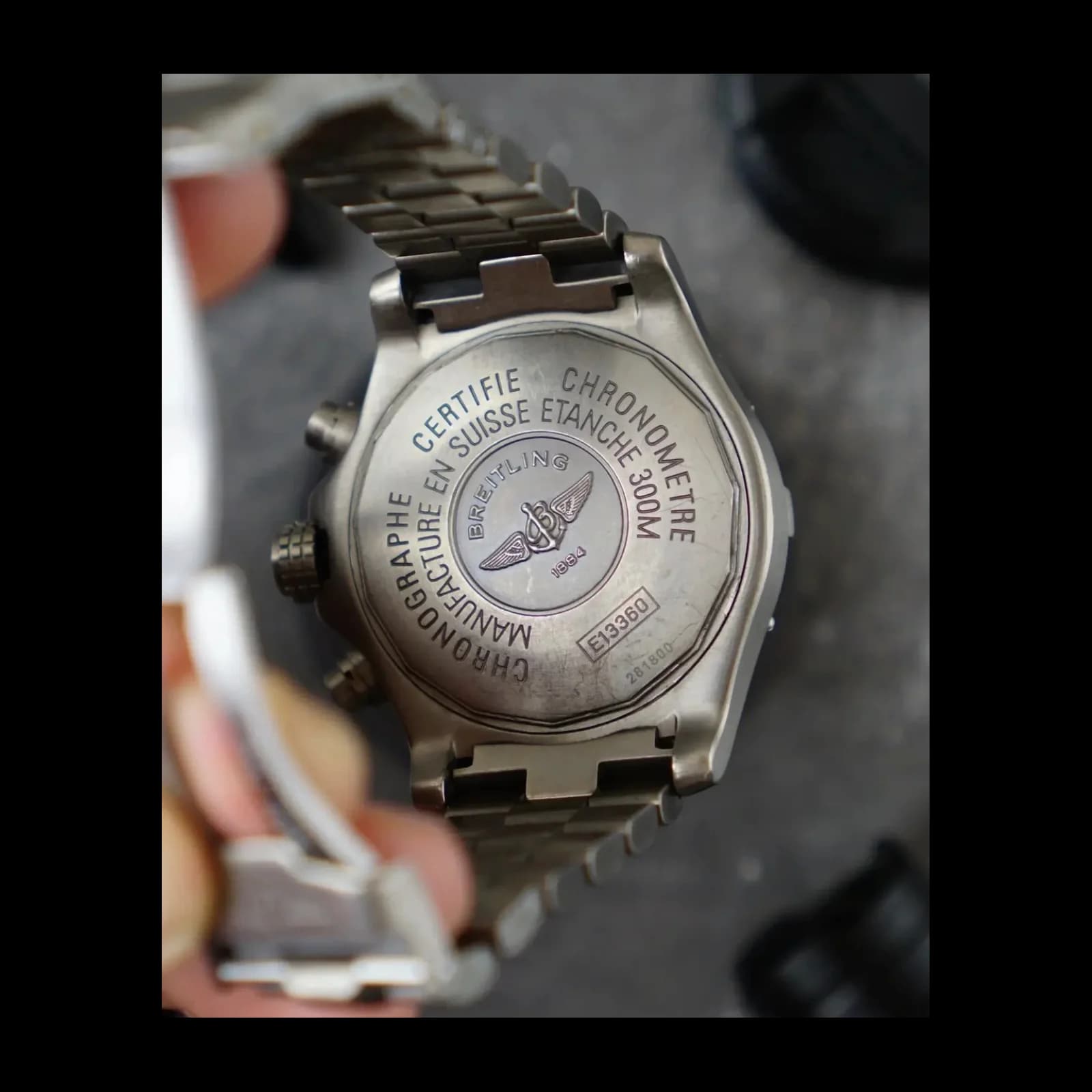 Thumb Avenger 44 Titanium Grey