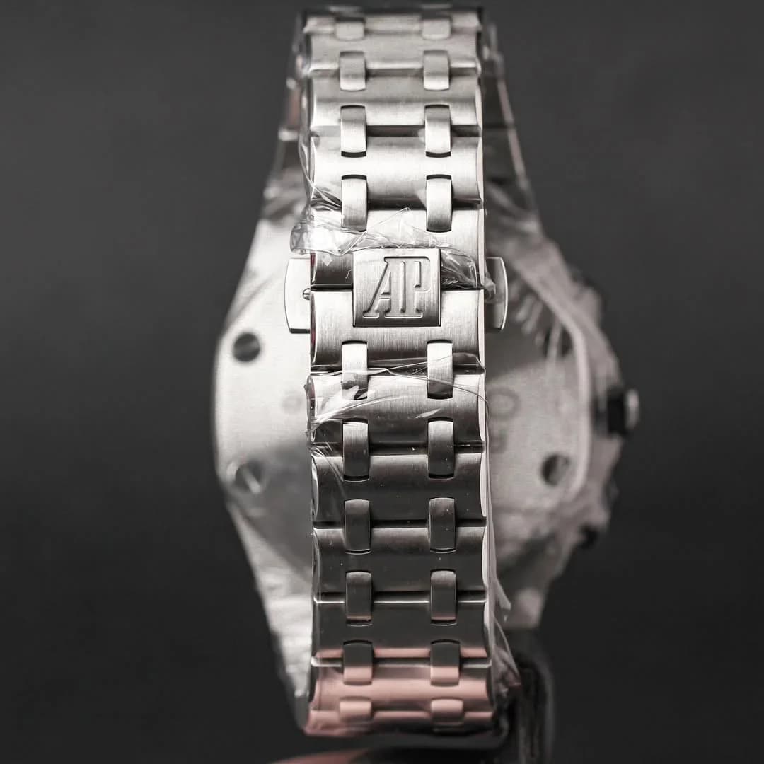 Thumb Royal Oak Offshore 26170 Chronograph Panda