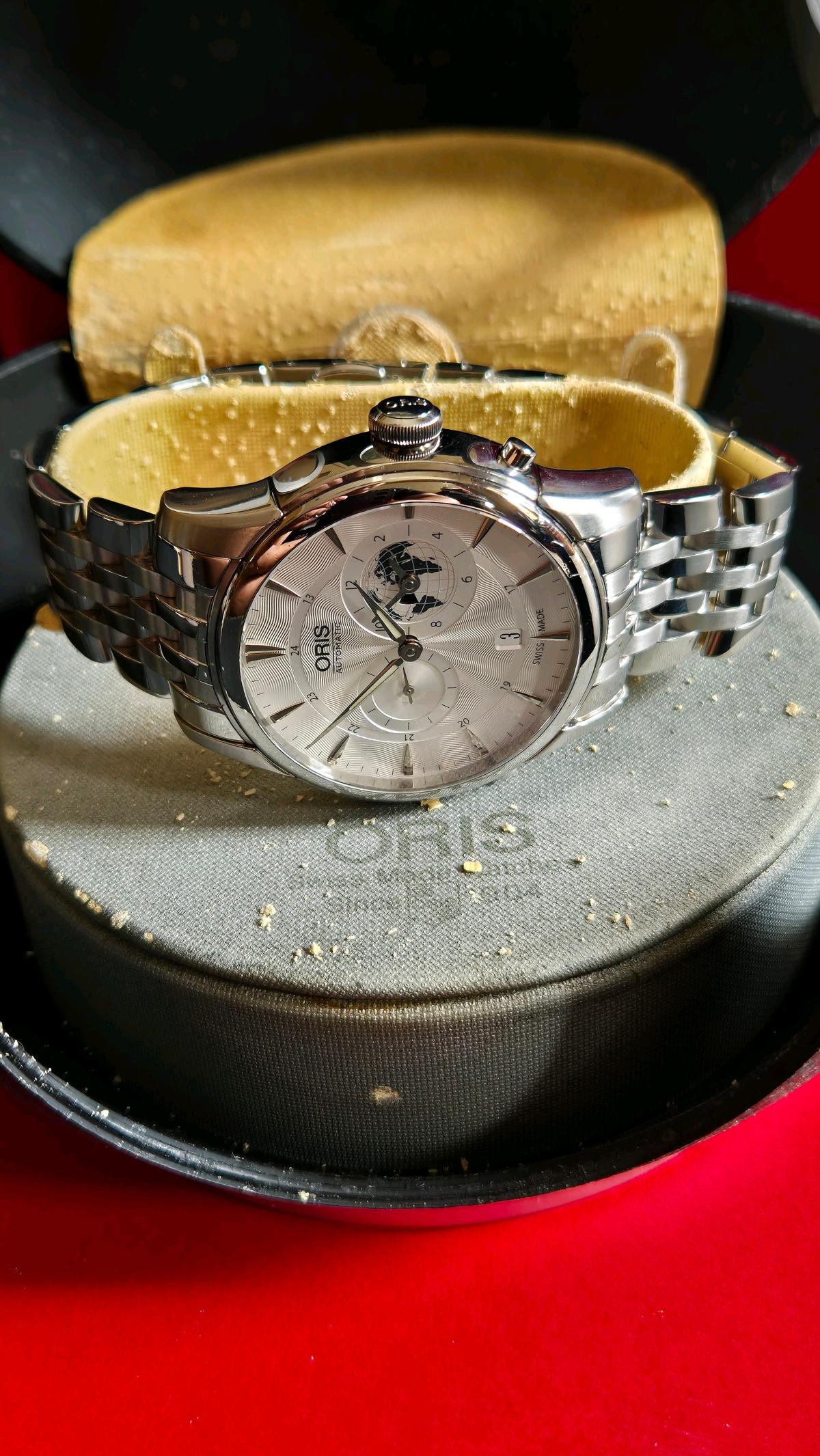 Thumb Artelier Worldtimer 42 Greenwich Mean TIme / Bracelet