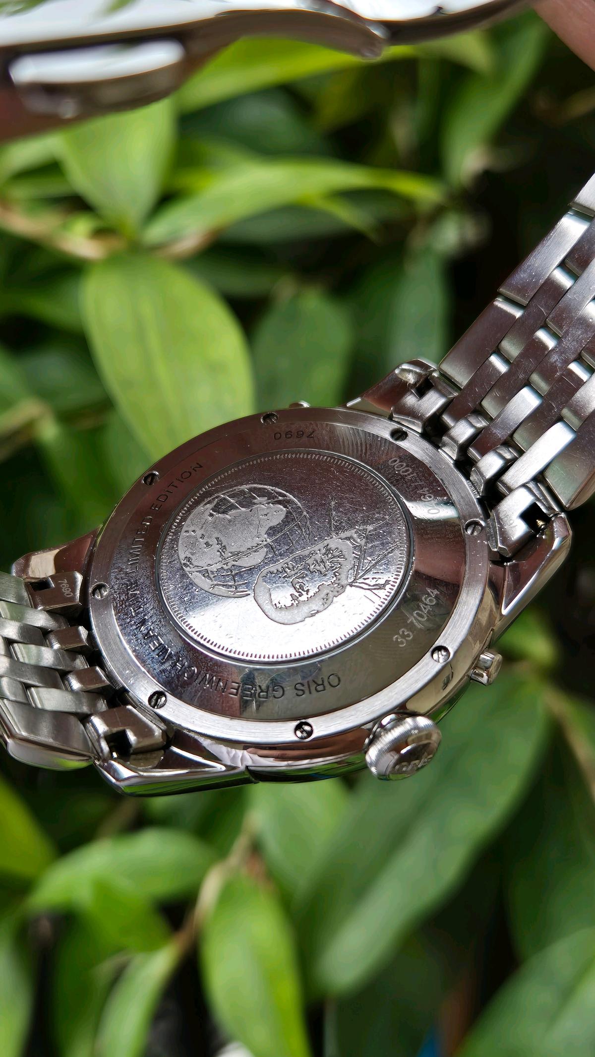 Thumb Artelier Worldtimer 42 Greenwich Mean TIme / Bracelet