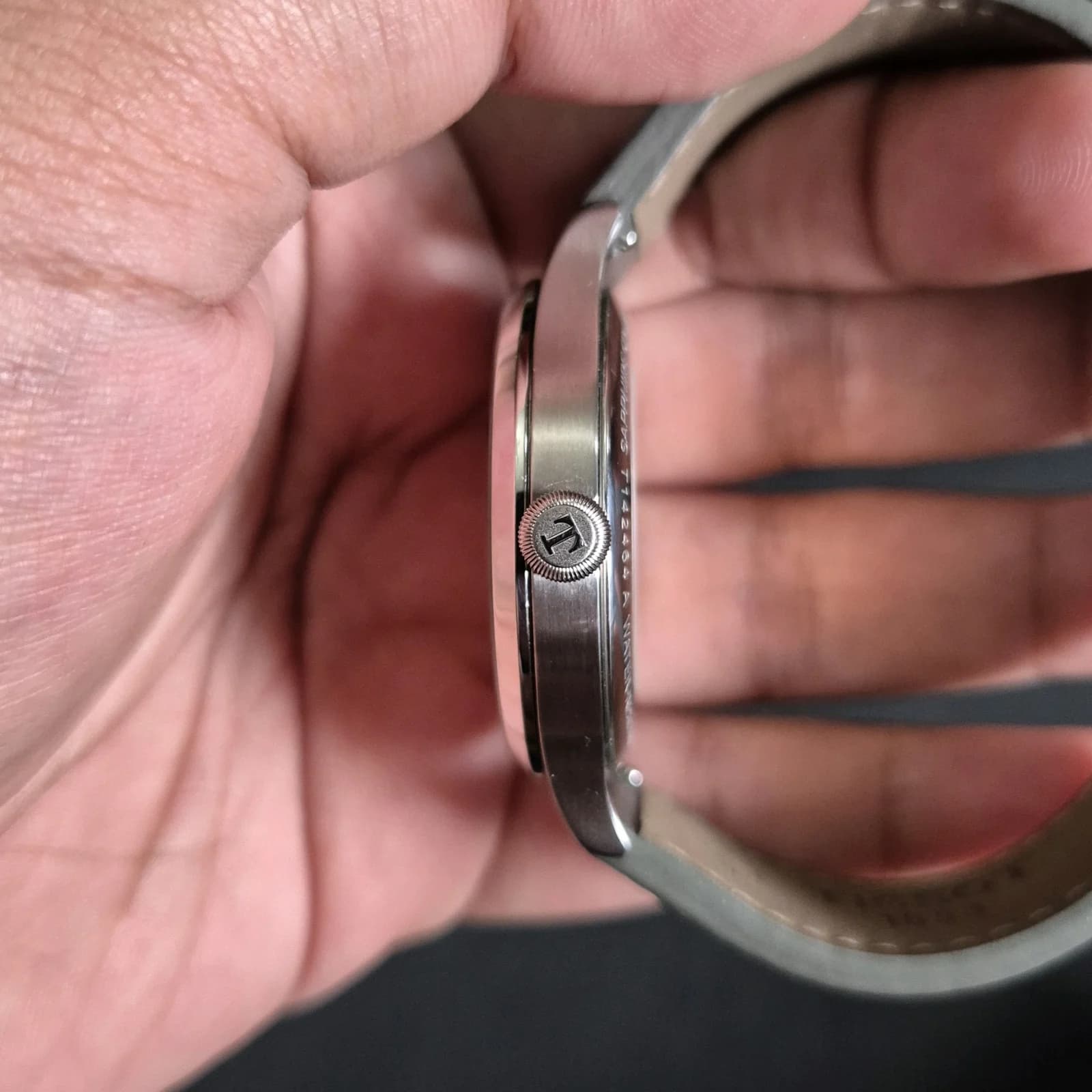 Thumb Heritage 1938 Stainless Steel / Beige