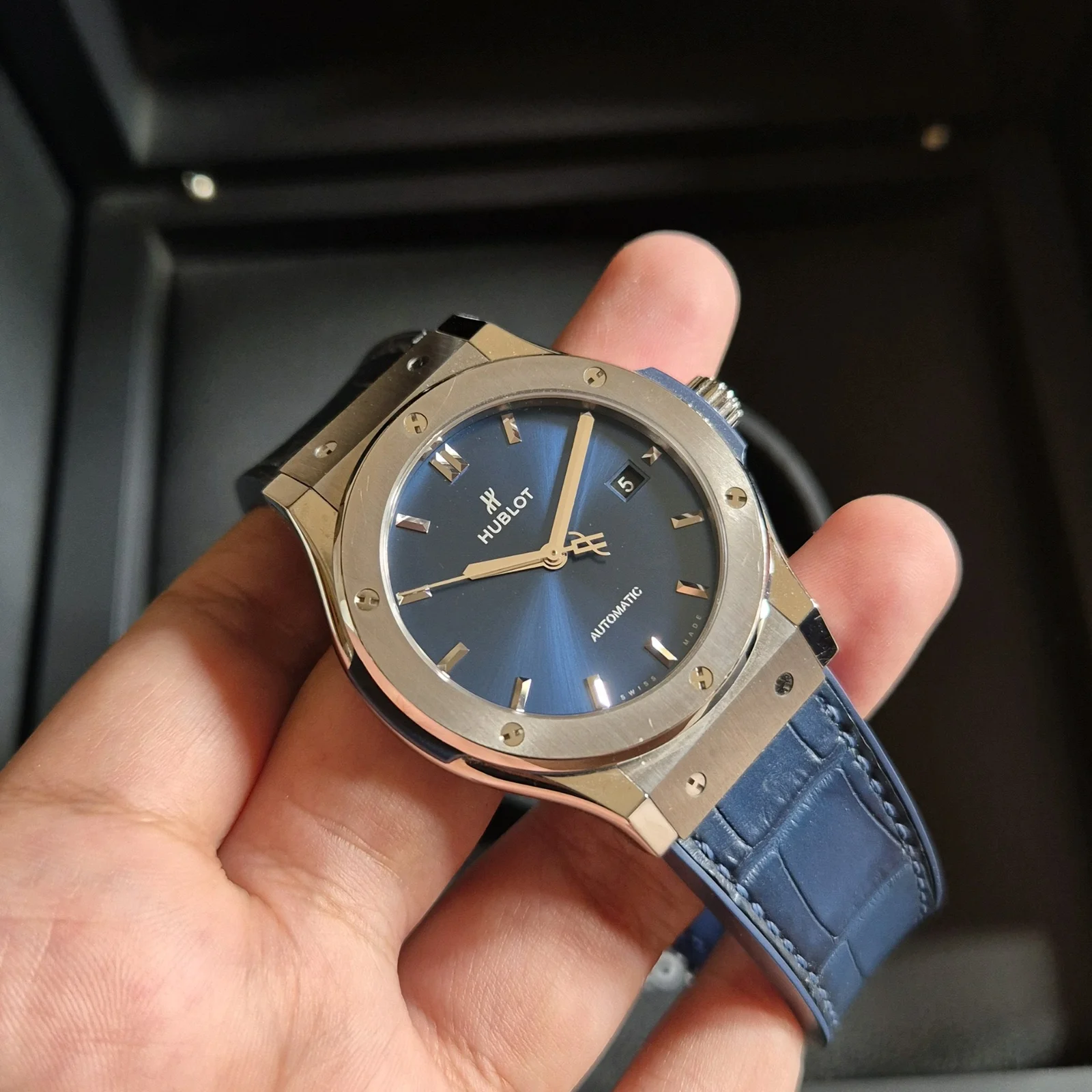 Thumb Classic Fusion 42 Titanium / Blue / Rubber