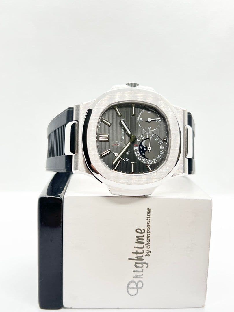 Thumb Nautilus 5712 White Gold / Grey