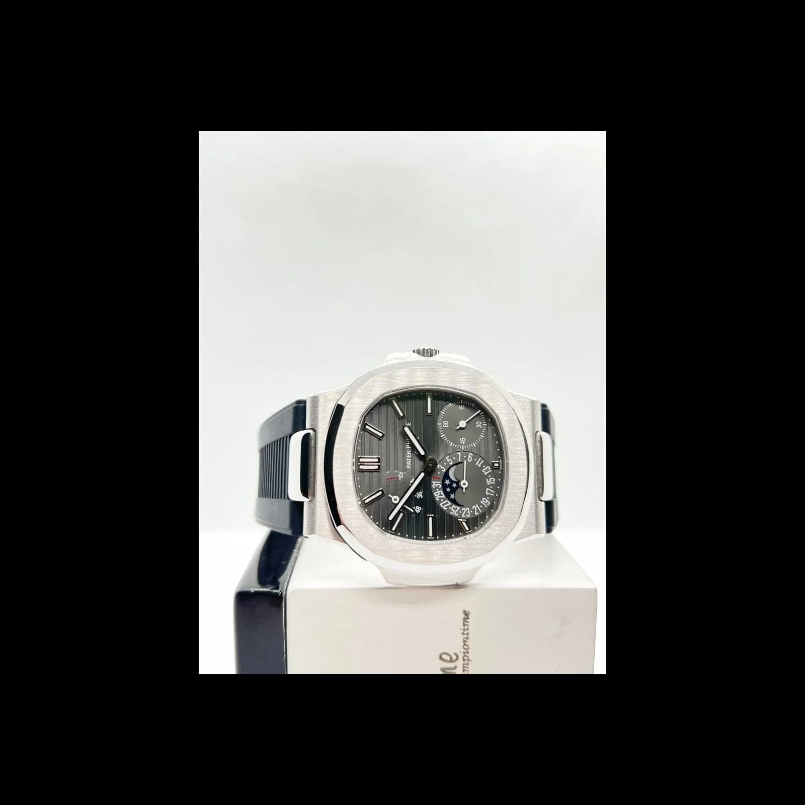 Thumb Nautilus 5712 White Gold / Grey