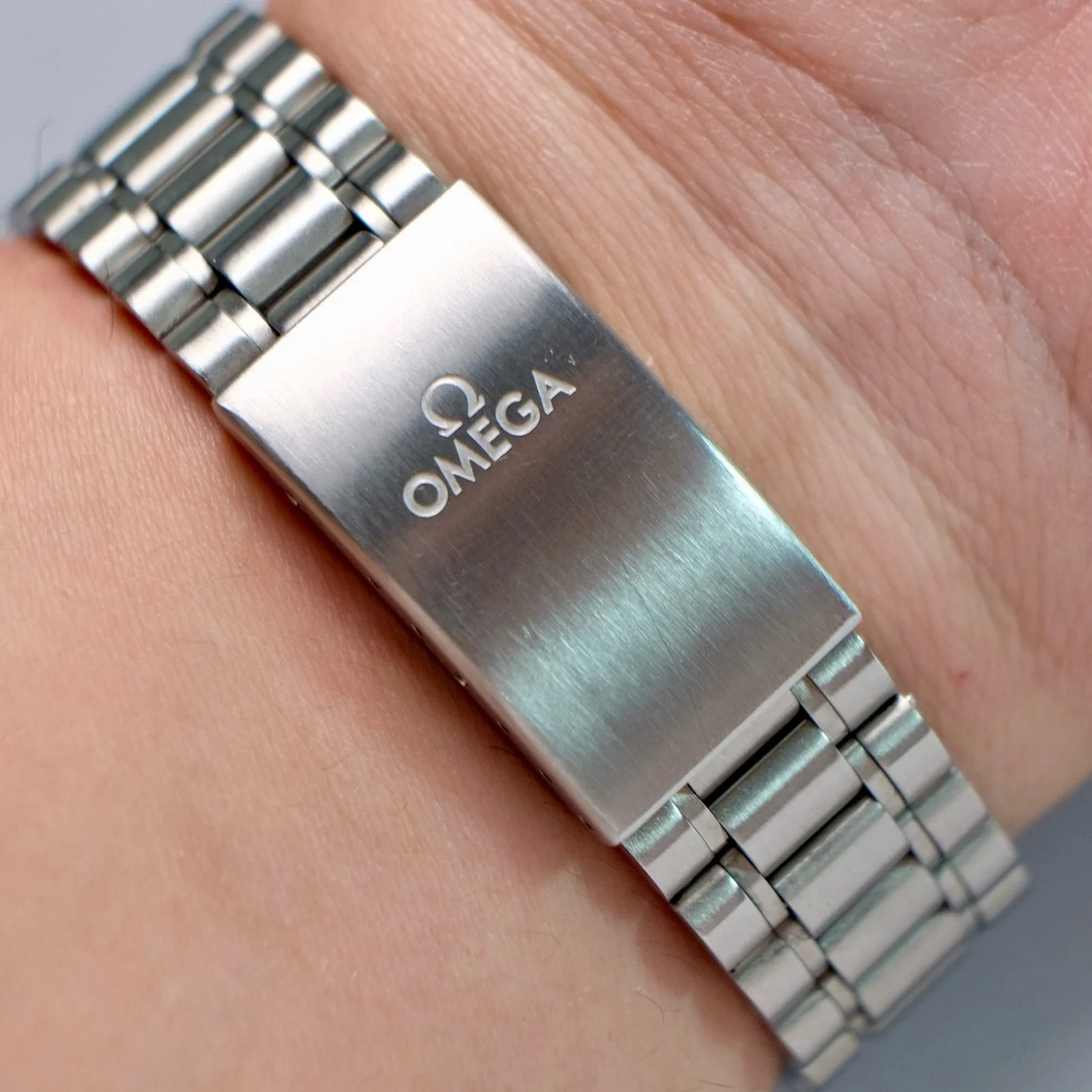 Thumb OMEGA DYNAMIC Chronograph Automatic  5240.50