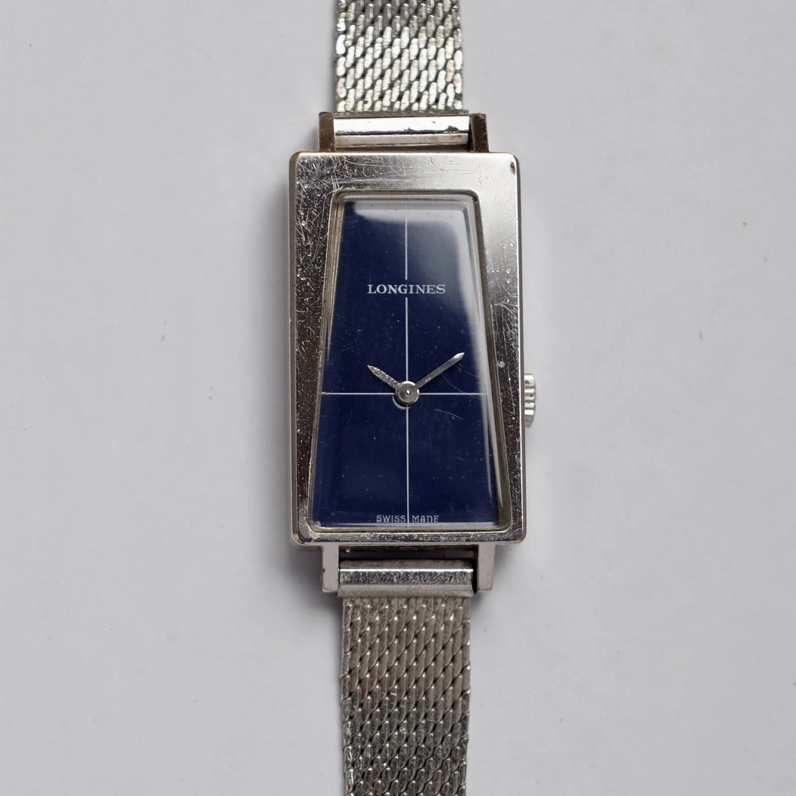 Thumb 1970 LONGINES  by SERGE MANZON Asymmetry manual