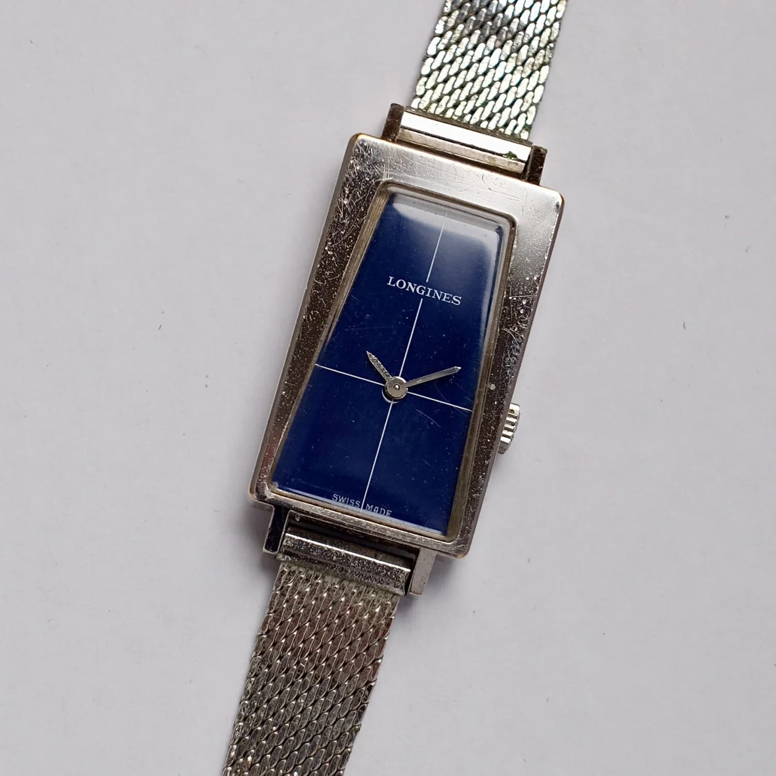Thumb 1970 LONGINES  by SERGE MANZON Asymmetry manual