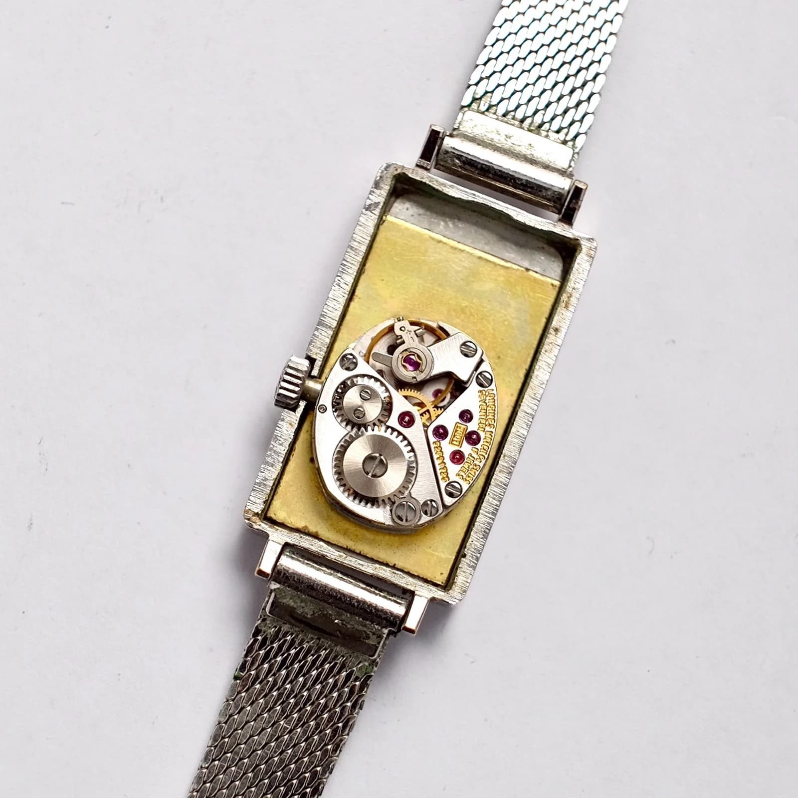 Thumb 1970 LONGINES  by SERGE MANZON Asymmetry manual