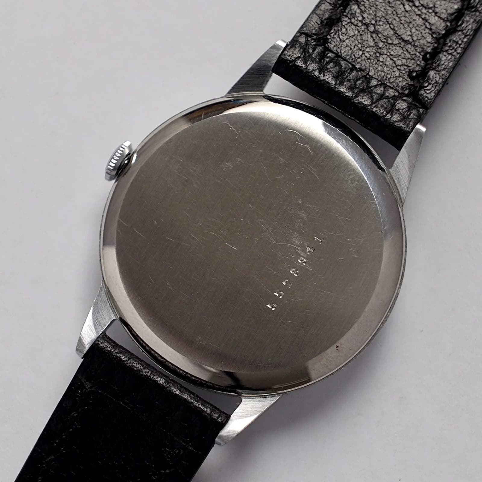 Thumb DOXA Calatrava Explorer Antimagnetique manual