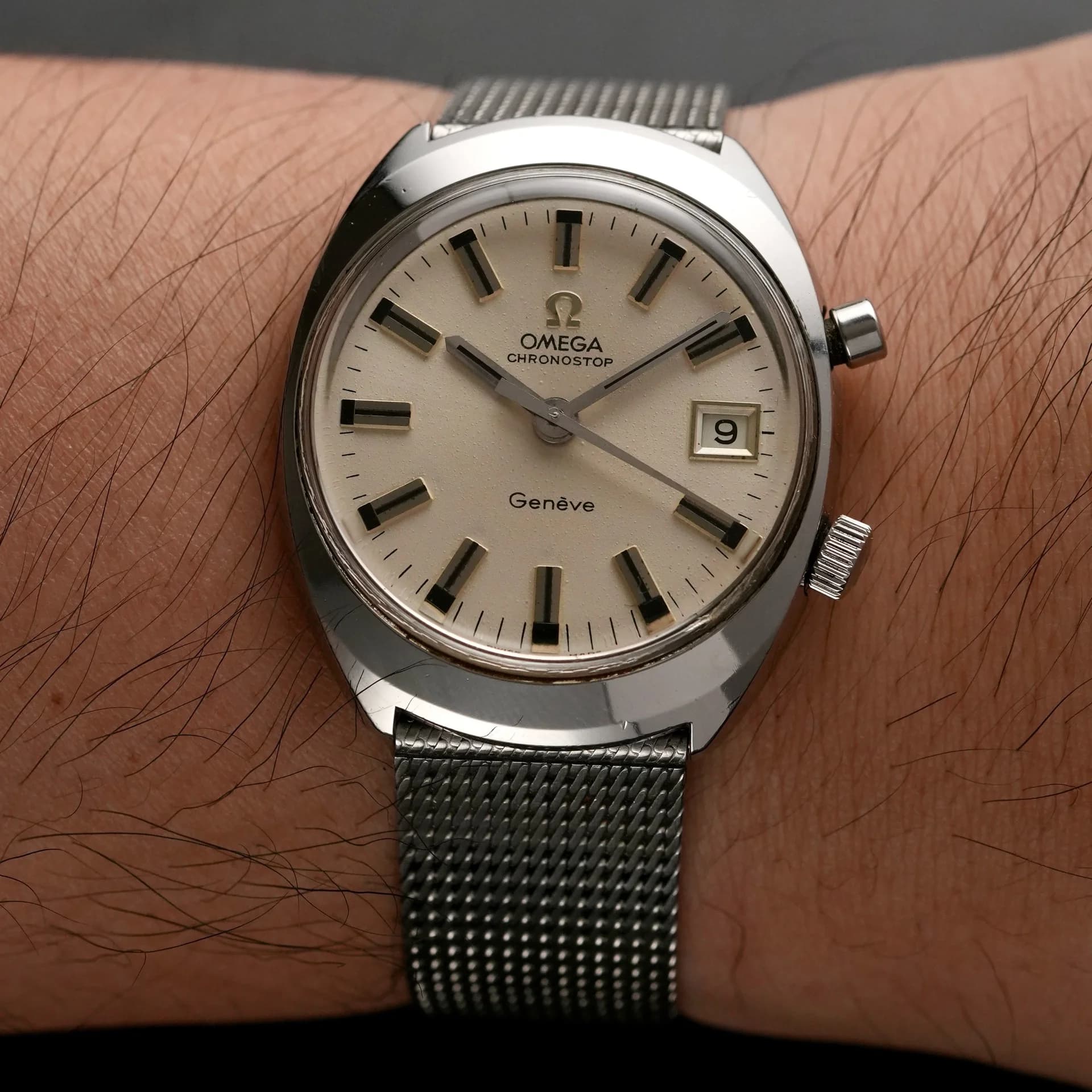 Thumb OMEGA Chronistop Geneve 146.009 JDM silver dial manual 920