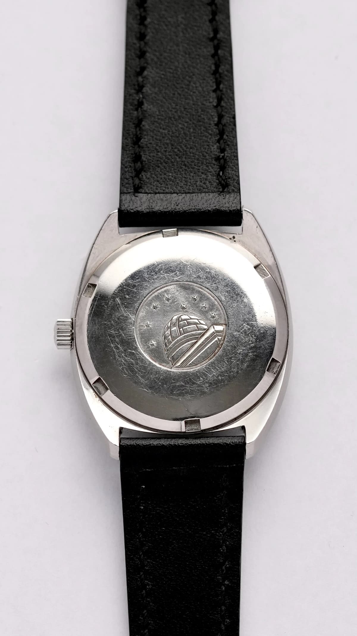 Thumb OMEGA Constellation C-shape 168.029 white gold bezel automatic 751 day date