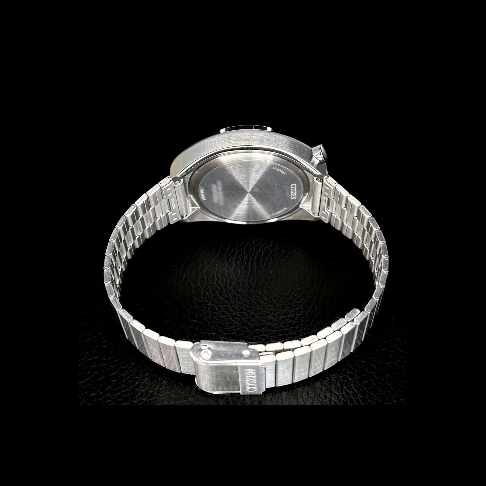 Thumb Bullhead Panda Reissue Tsuno Chronograph