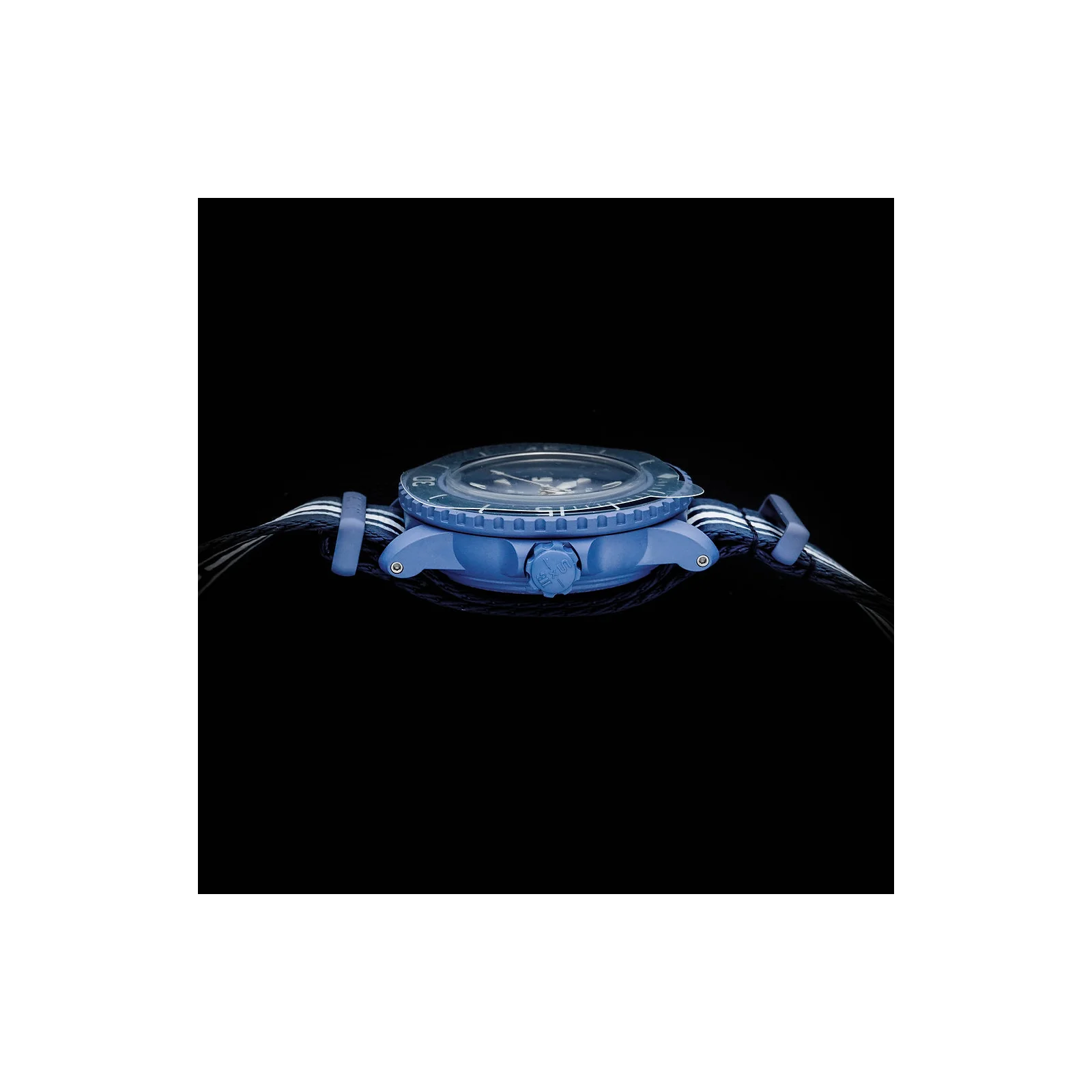 Thumb Scuba Fifty Fathoms Atlantic Ocean