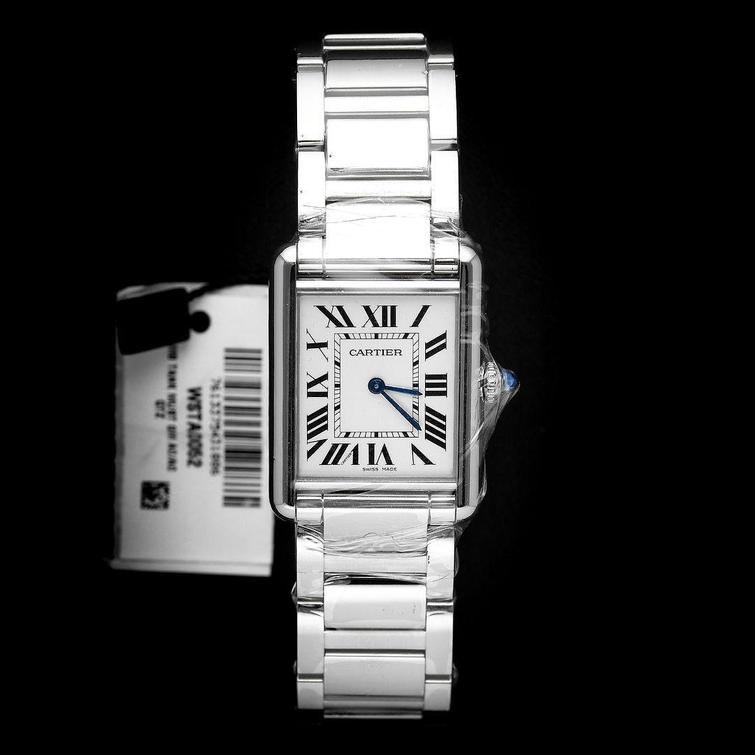 Thumb Tank Must Large Quartz Stainless Steel / Silver / Bracelet