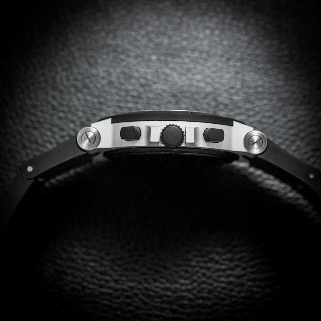 Thumb Aluminium Titanium Chronograph Panda
