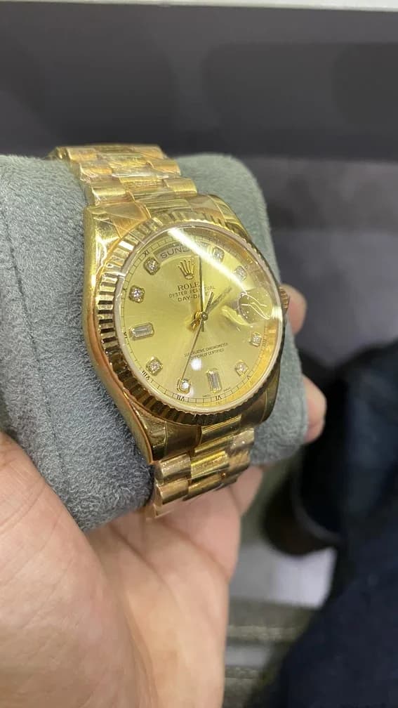 Thumb Day-Date 36 Yellow Gold Fluted / President / Champagne Diamonds