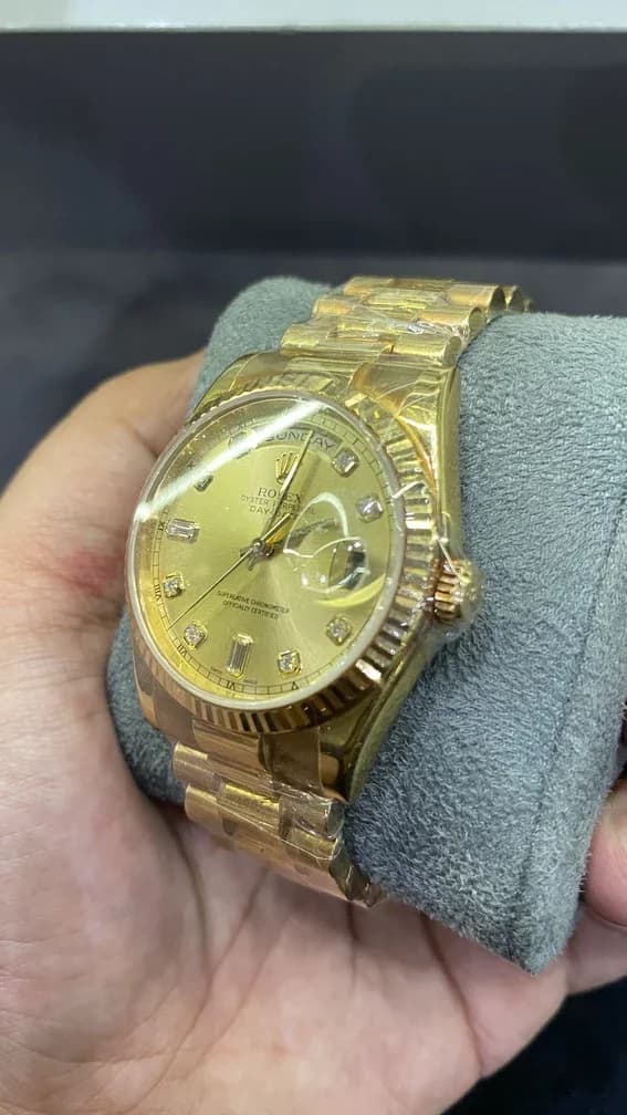 Thumb Day-Date 36 Yellow Gold Fluted / President / Champagne Diamonds
