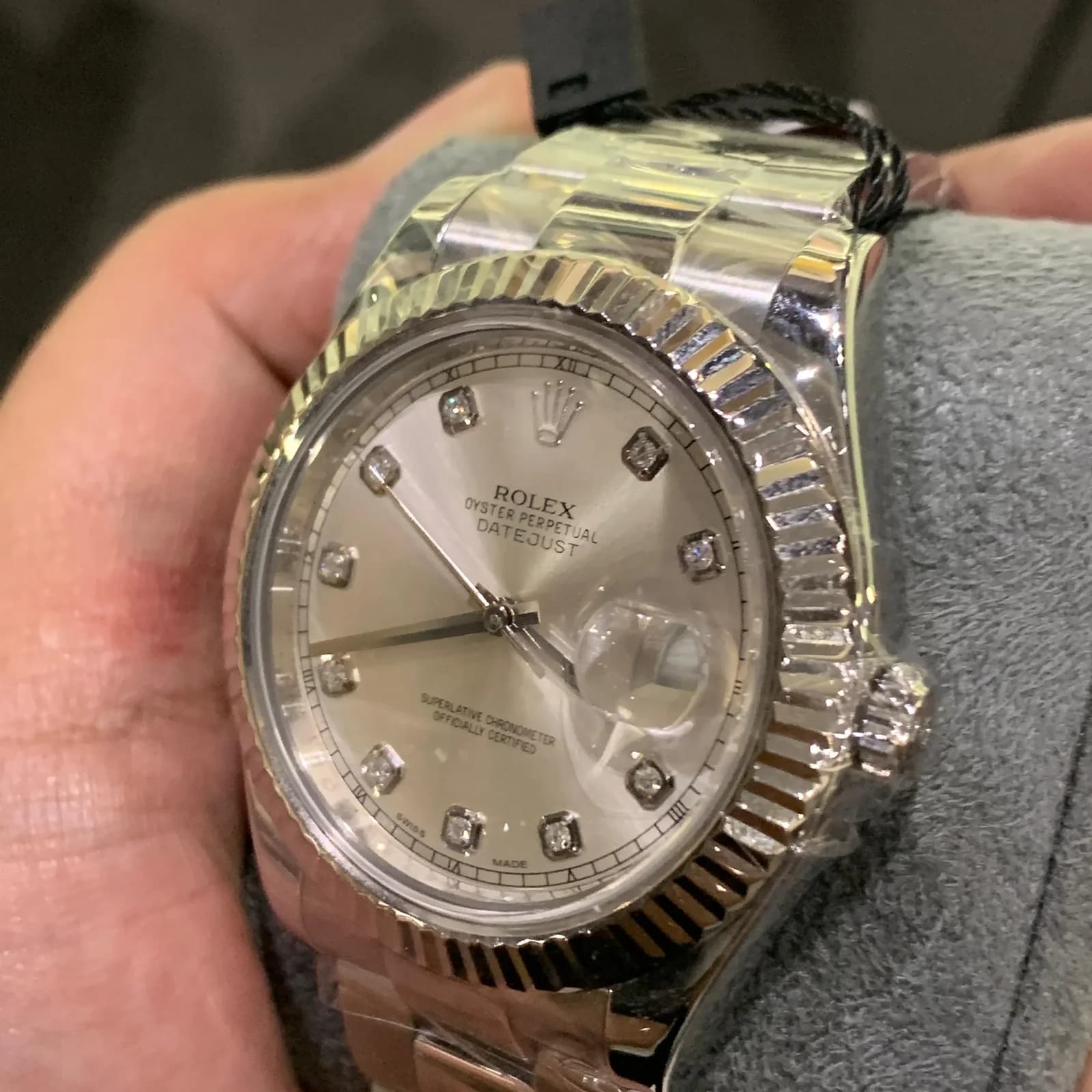 Thumb Datejust II Fluted Silver Diamonds