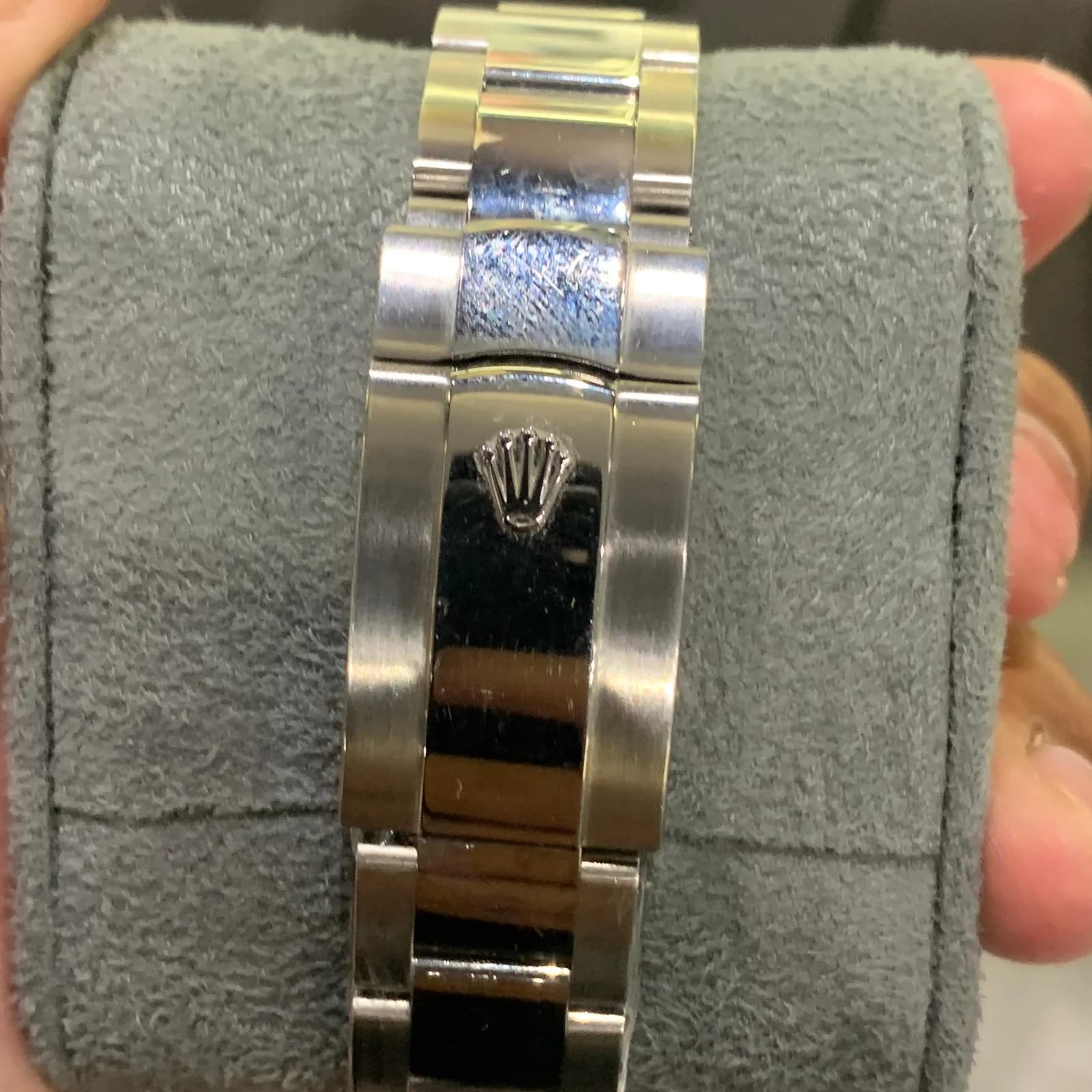 Thumb Datejust II Fluted Silver Diamonds
