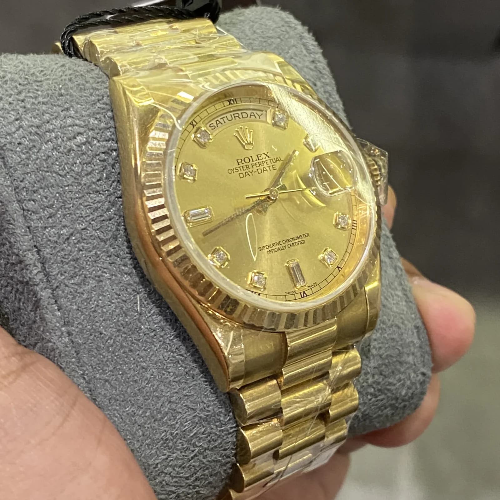 Thumb Day-Date 36 Yellow Gold Fluted / President / Champagne Diamonds