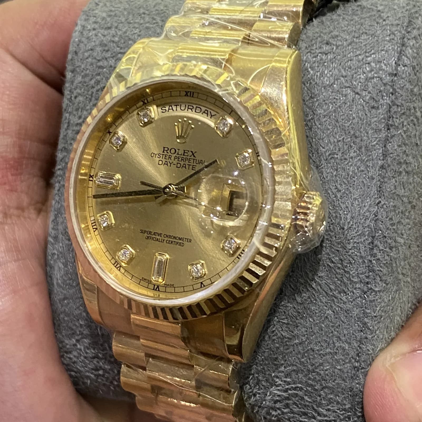 Thumb Day-Date 36 Yellow Gold Fluted / President / Champagne Diamonds