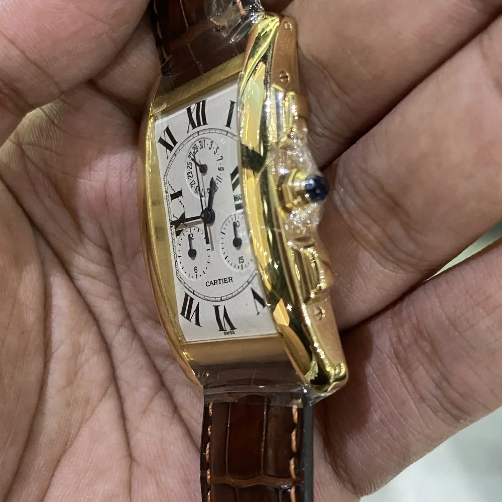 Thumb Tank Americaine Quartz Yellow Gold 