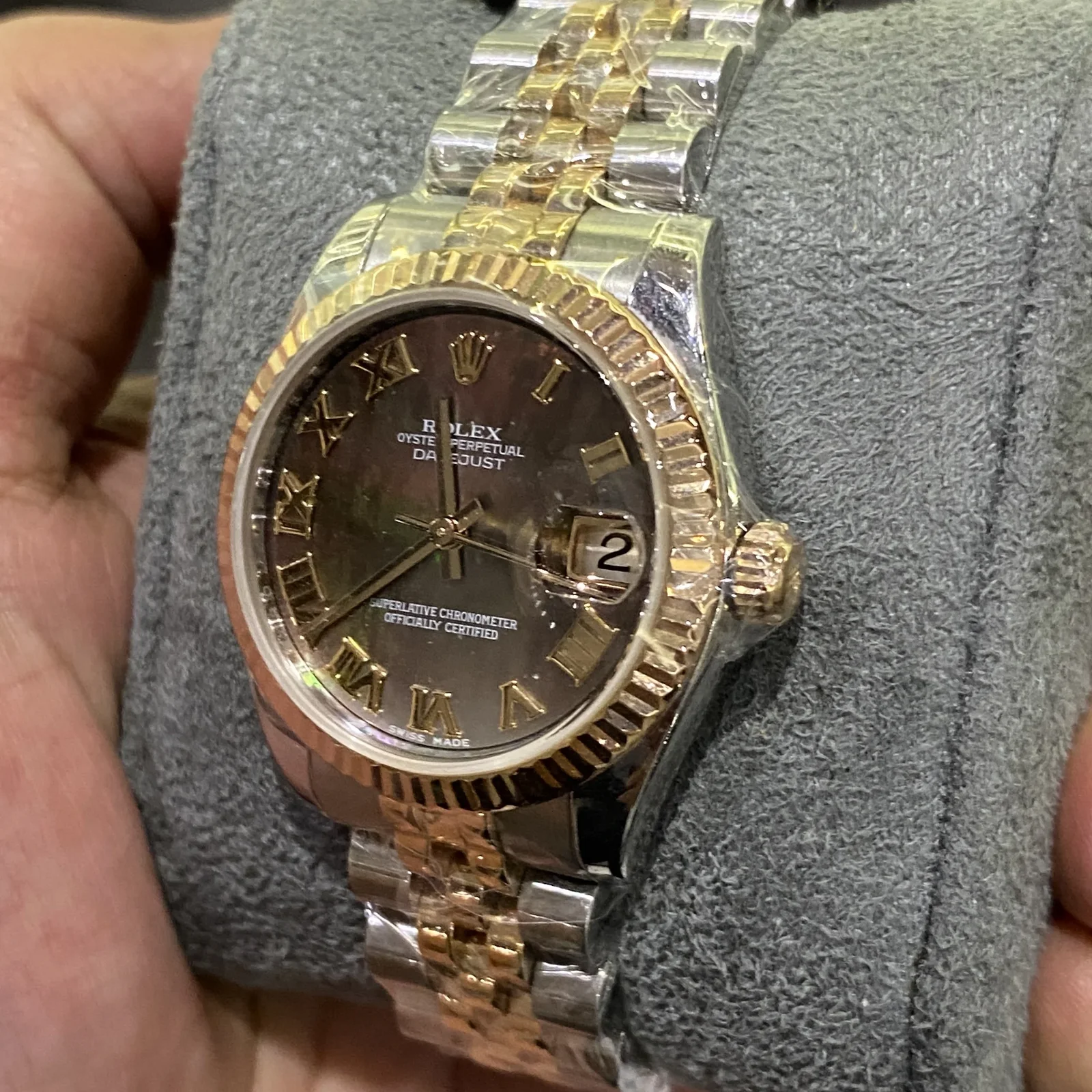 Thumb Datejust 31 Rolesor Everose Fluted / Jubilee / Black MOP Roman