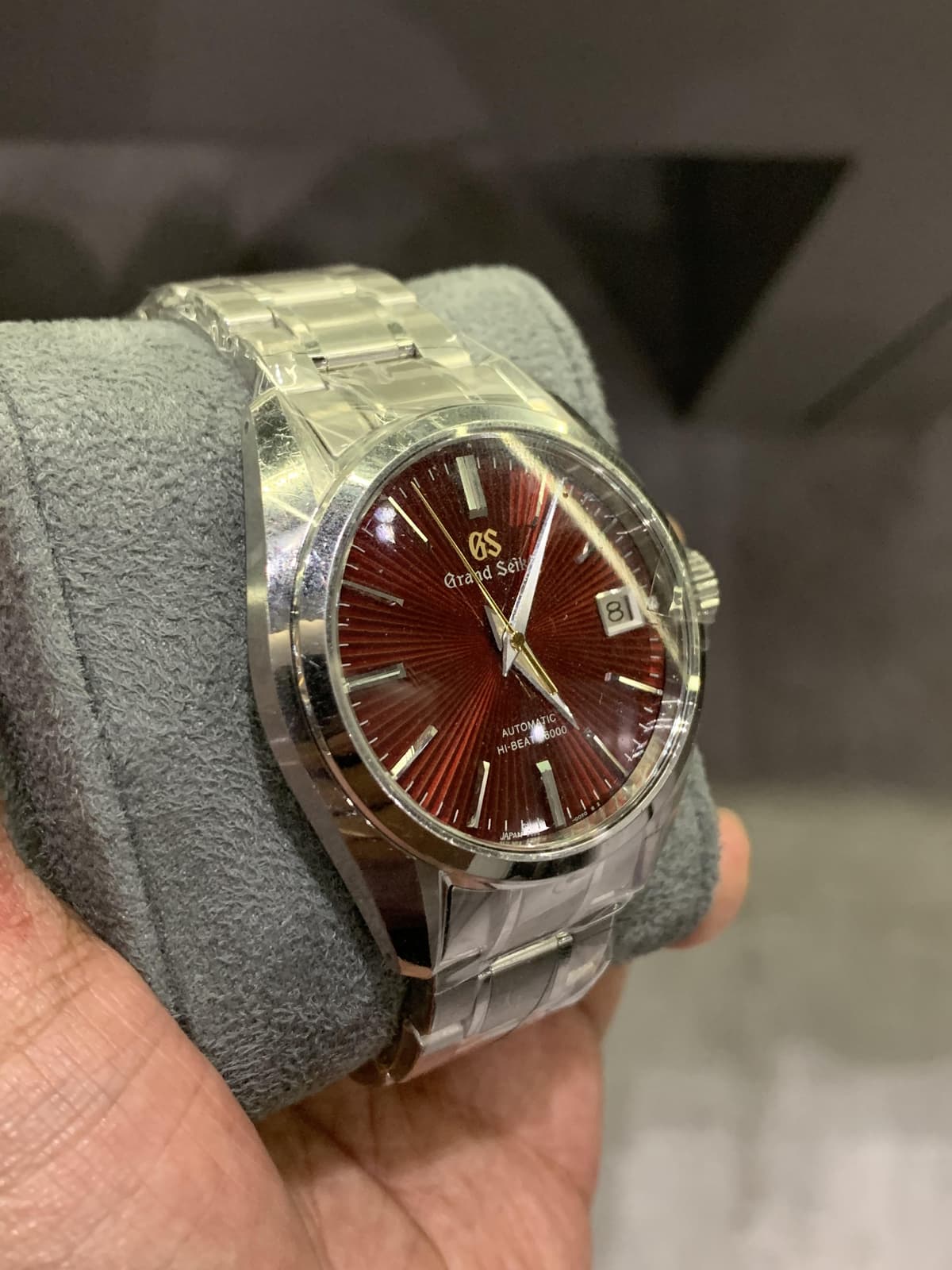 Thumb Hi-Beat Asia Pacific Red Fuji SBGH327
