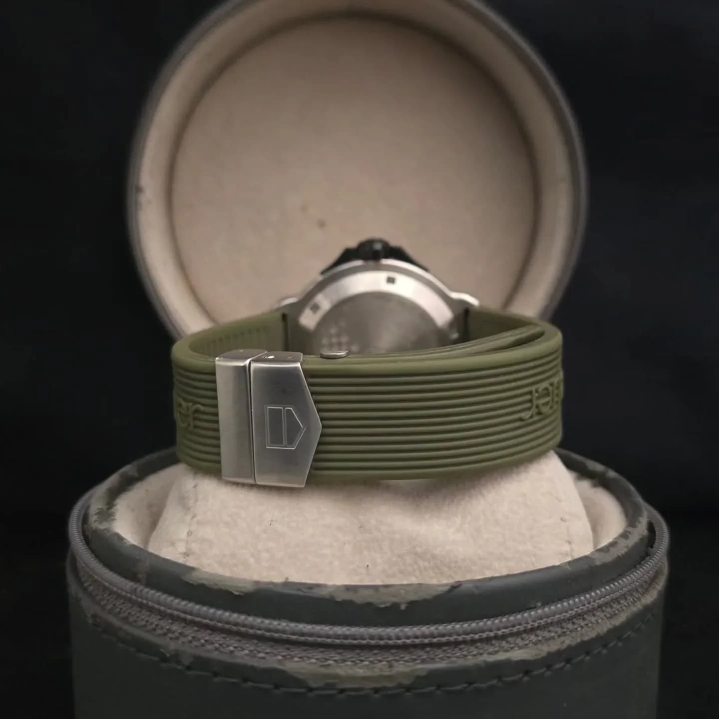 Thumb Formula 1 Quartz 41 Stainless Steel / Green / Rubber