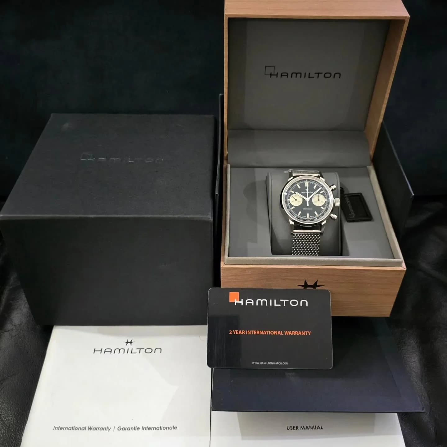 Thumb Intra-Matic Chronograph H Stainless Steel / Black / Mesh