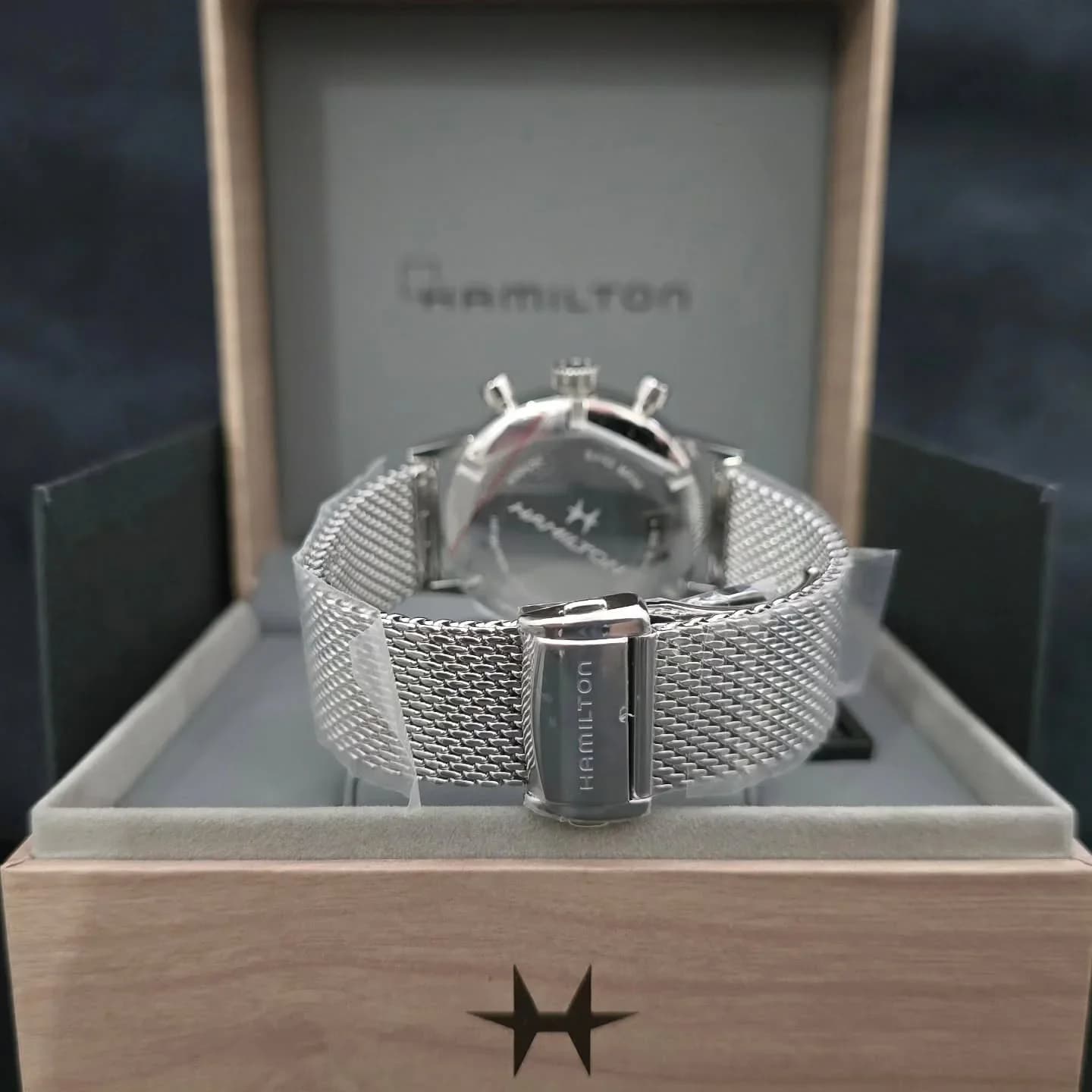 Thumb Intra-Matic Chronograph H Stainless Steel / Black / Mesh