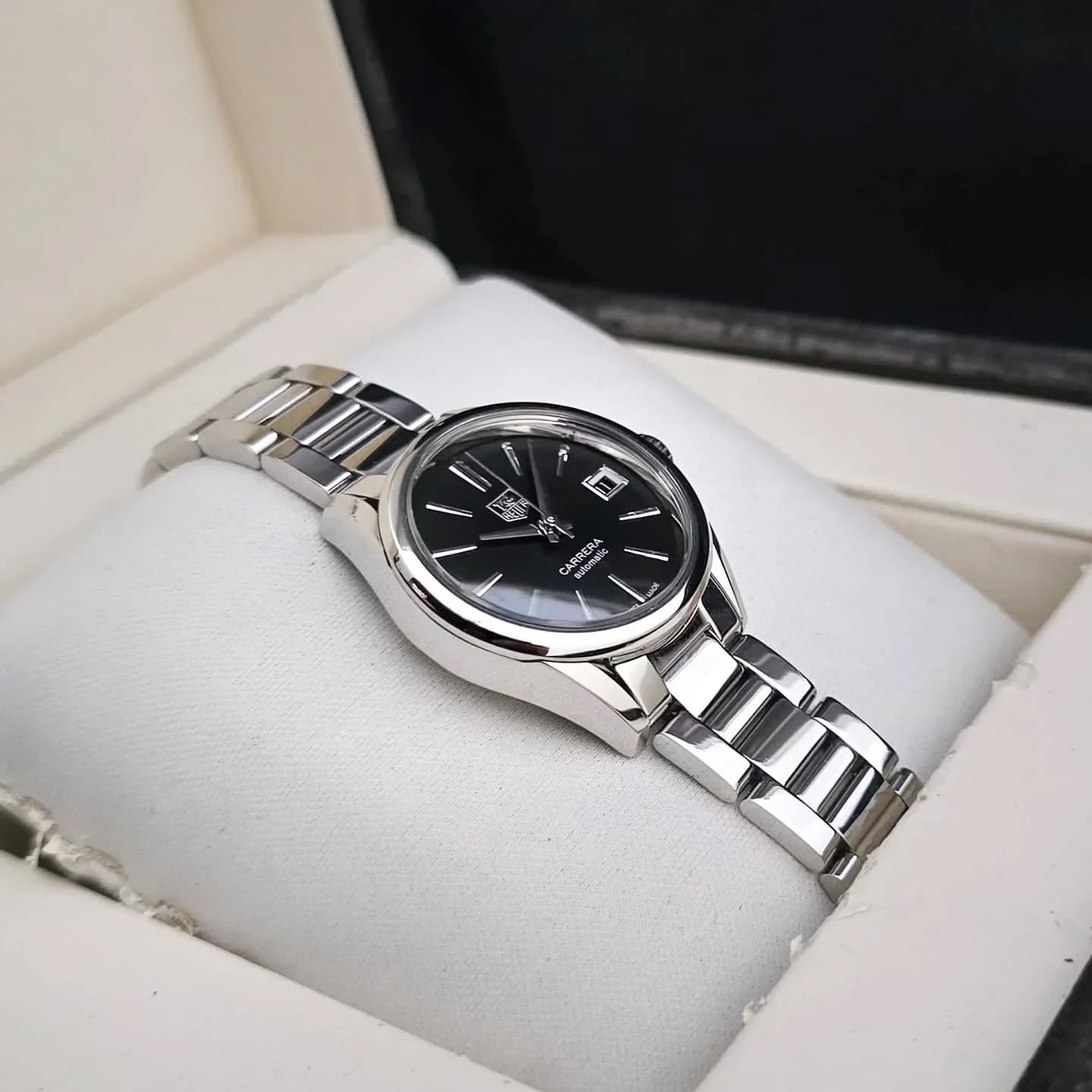 Thumb Carrera Calibre 9 28 Stainless Steel / Black / Bracelet