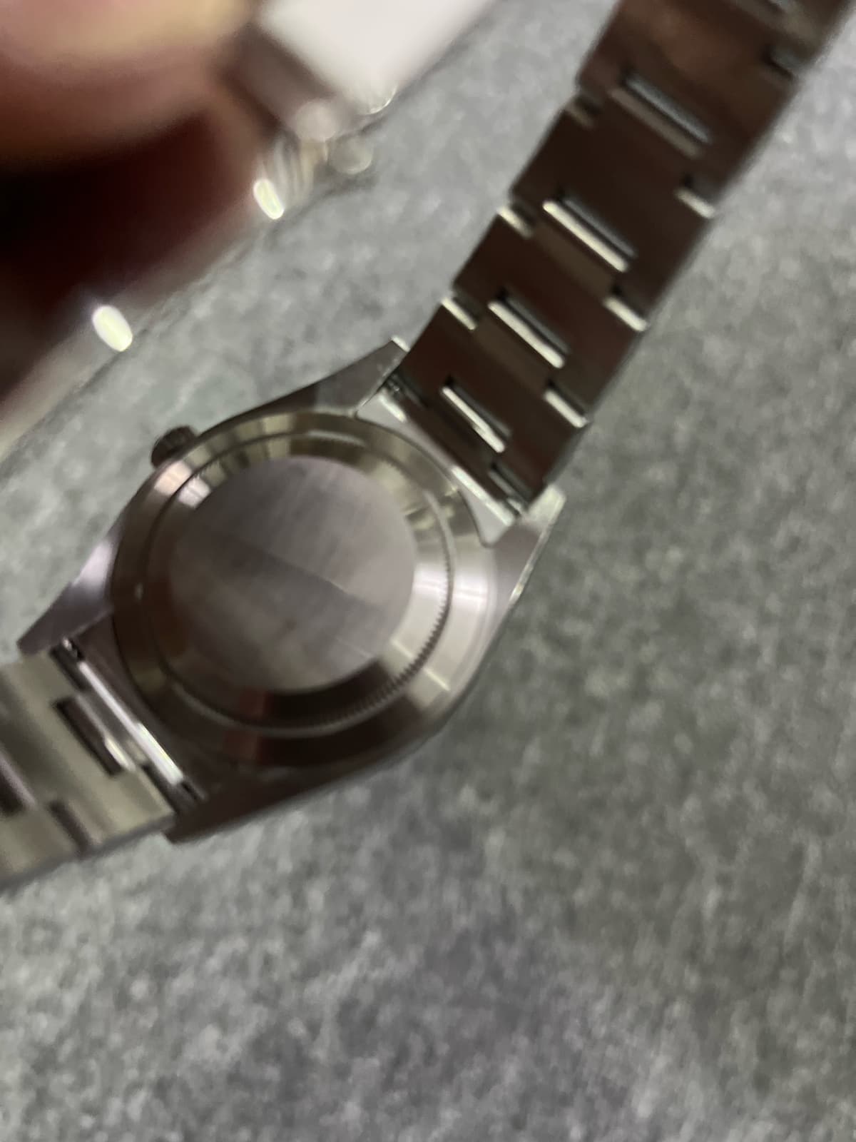 Thumb Explorer 39 Stainless Steel / Black