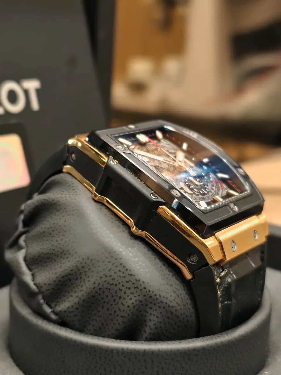 Thumb Spirit of Big Bang 45 King Gold / Ceramic