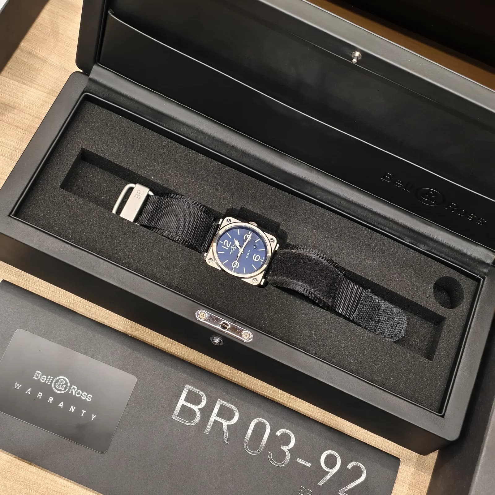 Thumb BR 03-92 Blue Stainless Steel