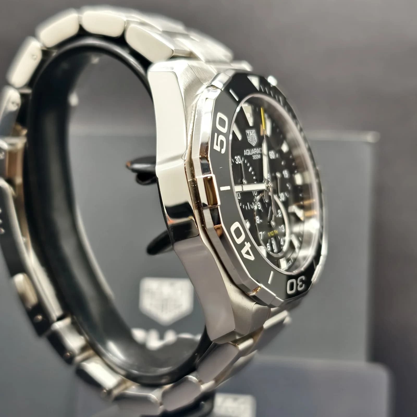 Thumb Aquaracer 300M Quartz Chronograph 43 Stainless Steel / Black / Bracelet