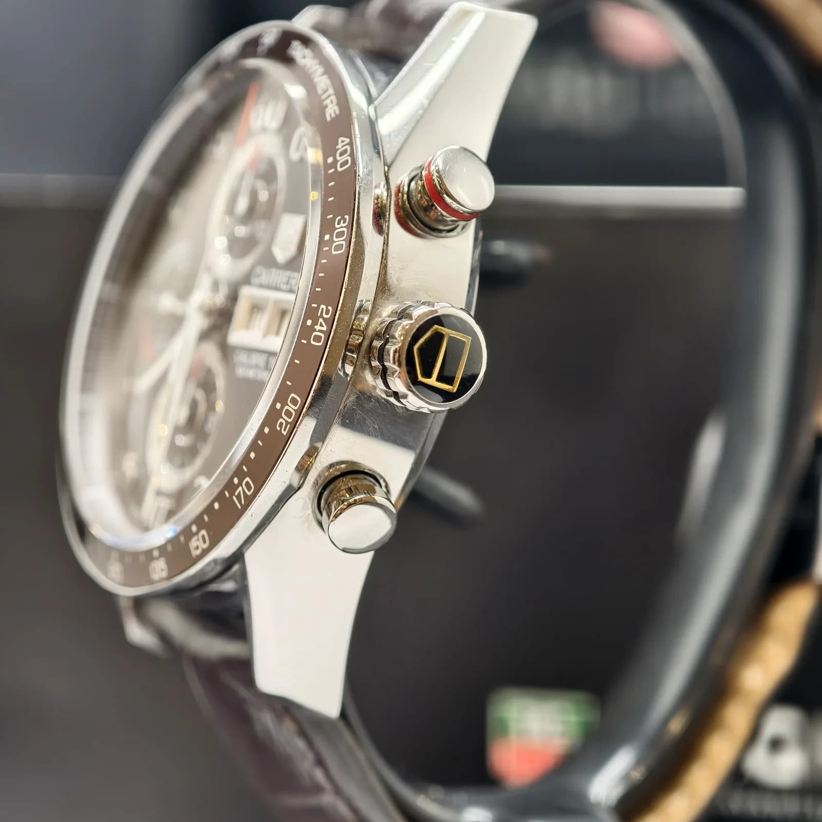 Thumb Carrera Calibre 16 Day Date 43 Stainless Steel / Brown / Alligator