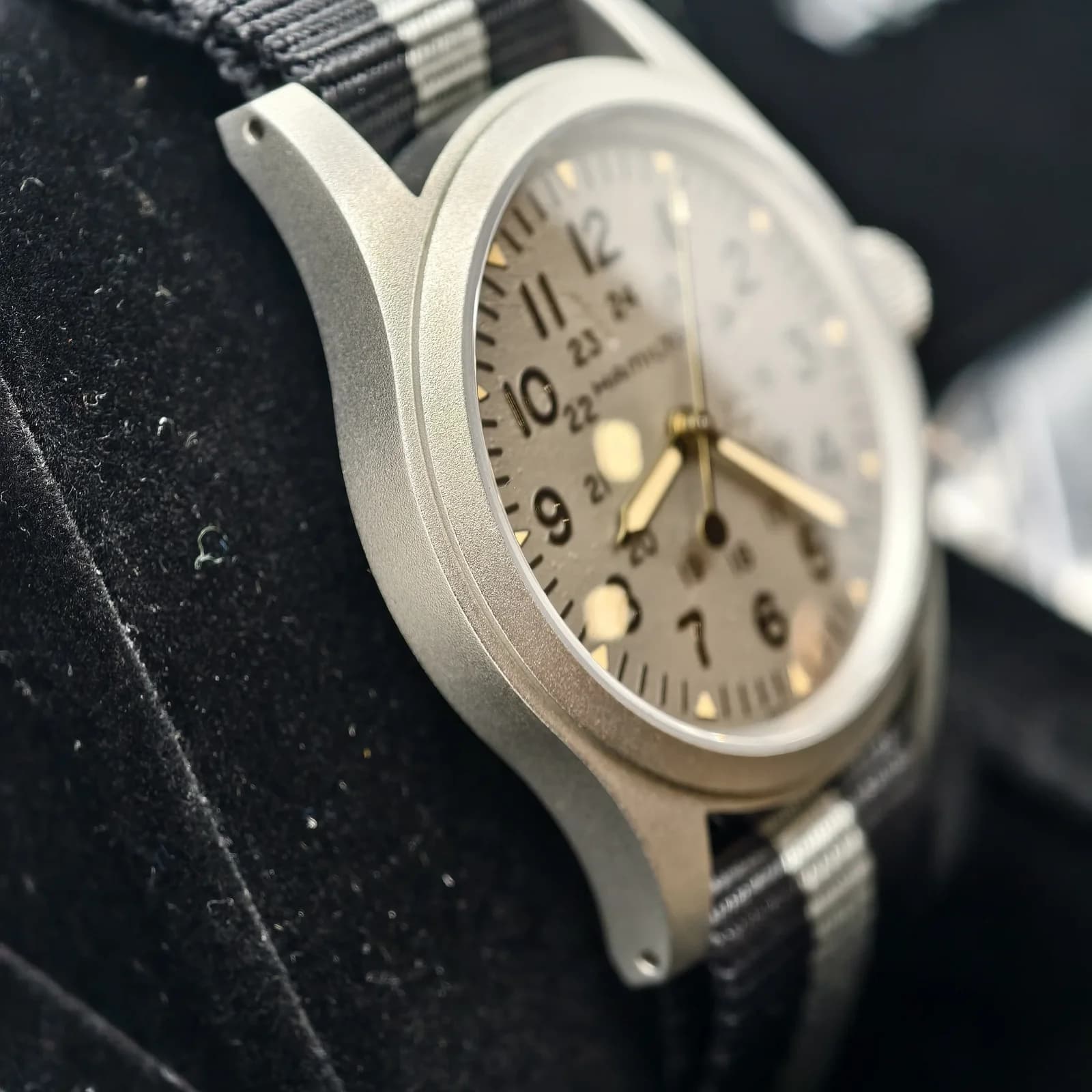 Thumb Khaki Field Mechanical 38 Tokyo Cat Street Edition