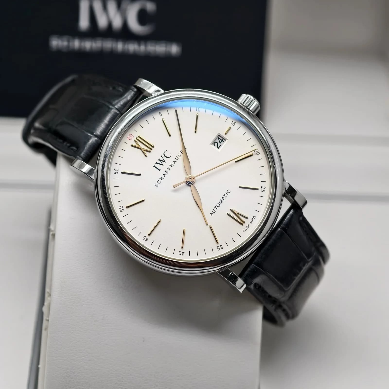 Thumb Portofino Automatic Stainless Steel / Silver