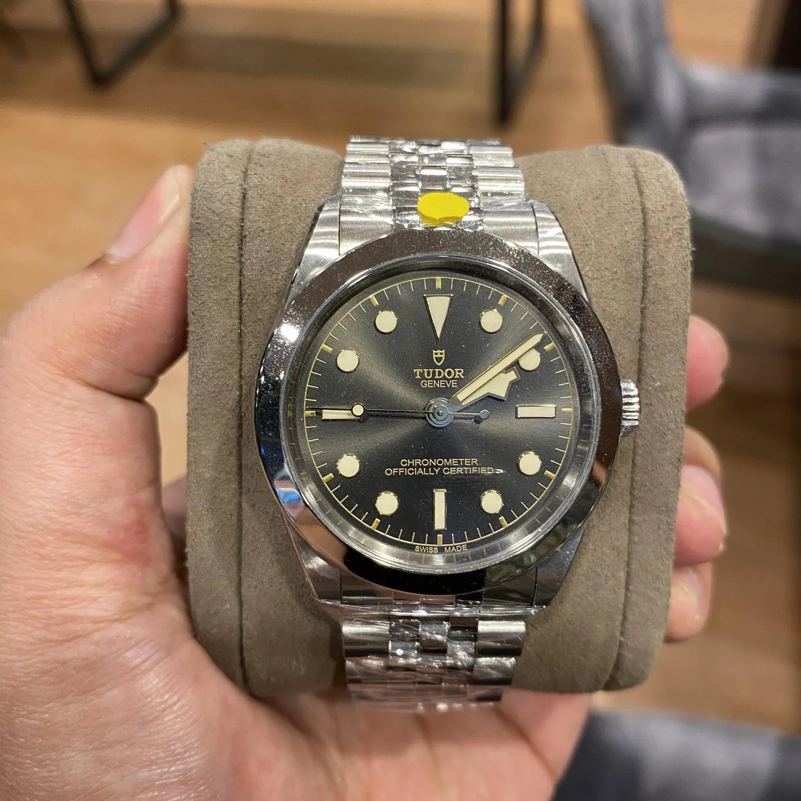 Black Bay 39 Stainless Steel / Black / Bracelet