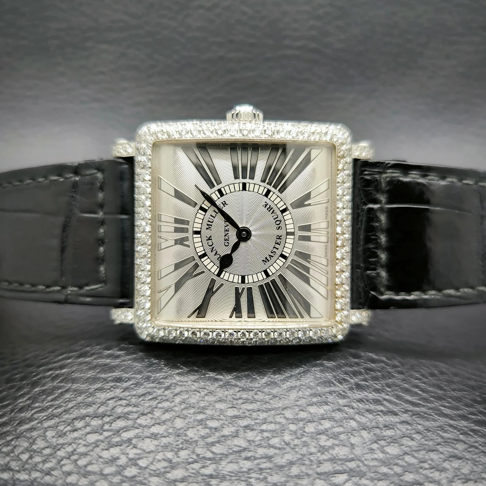 Master Square Silver