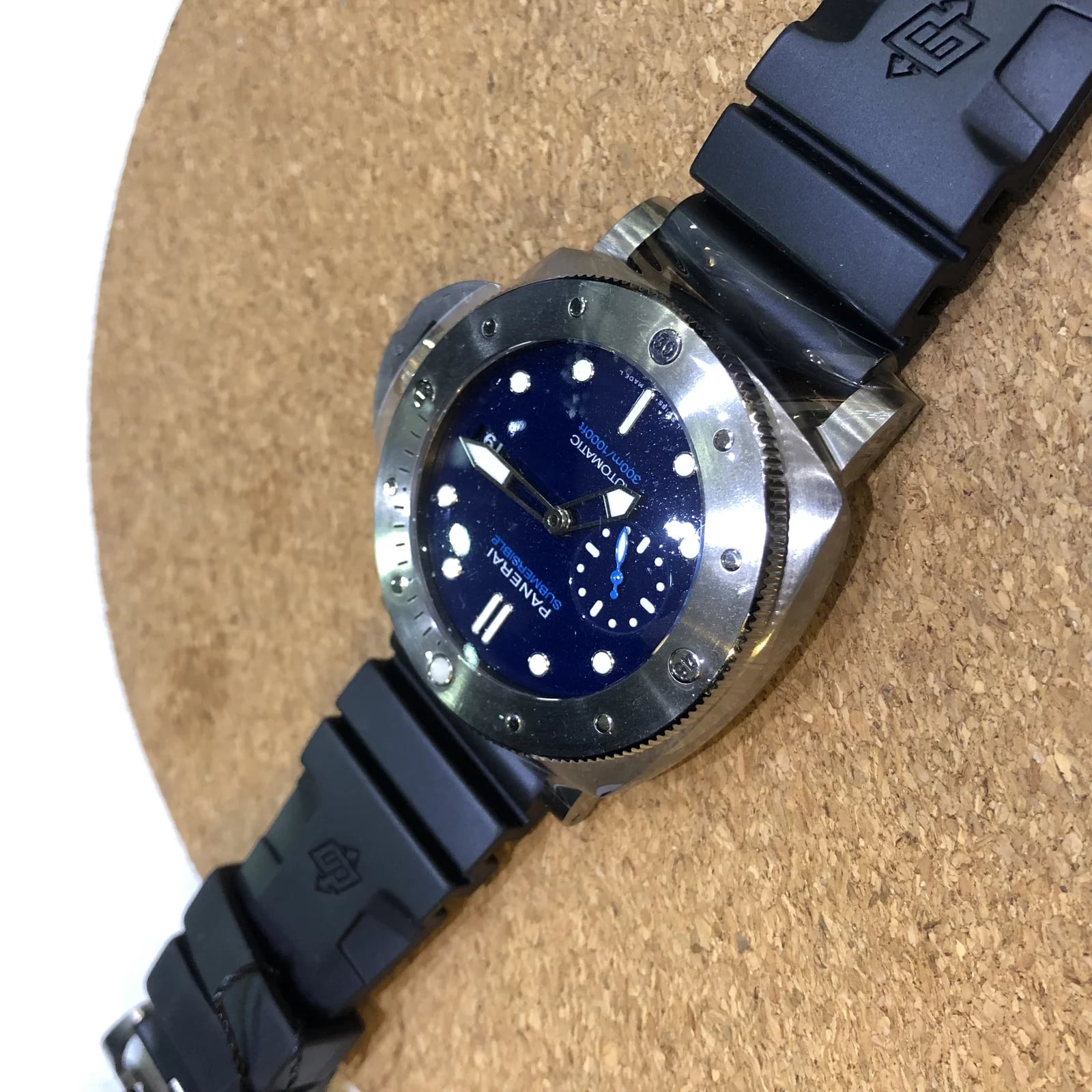 Luminor Submersible 47 3 Days Automatic BMG-Tech / Blue